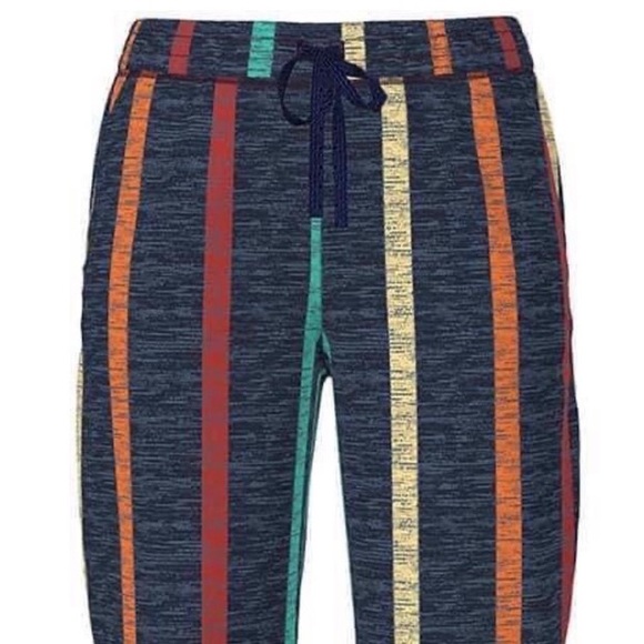 LuLaRoe | Shorts | Lularoe Nwt Xs 